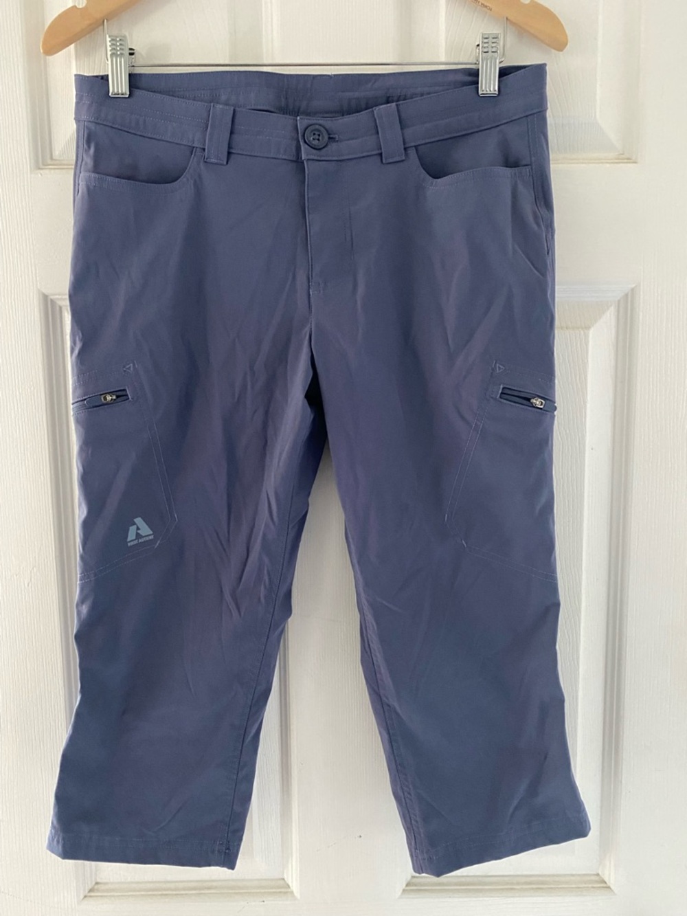 Eddie Bauer Women's Climbing/Hiking Capri Pants Size P 6 Color Blue